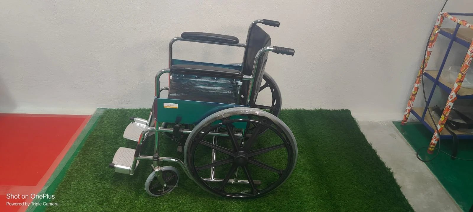 STEEL NON FOLDABLE WHEEL CHAIR