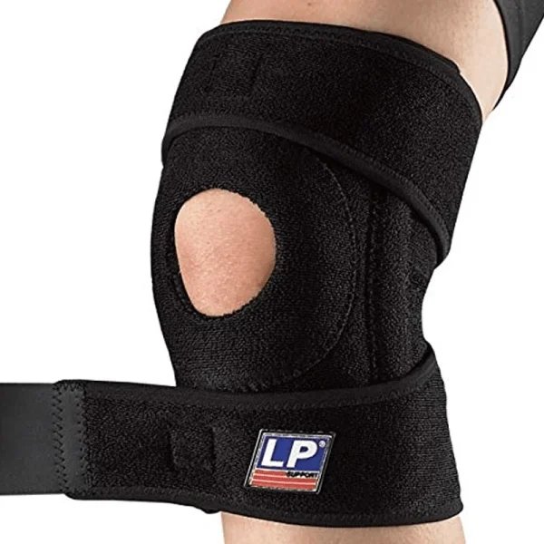 KNEE SUPPORT WITH STAYS